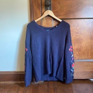 American Eagle floral embroidered sweater